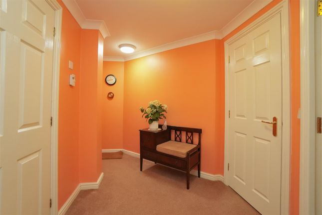 10 Belfry Court, The Village, York photo 2