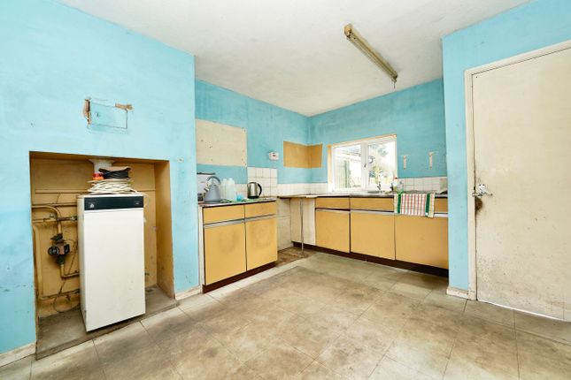 3, Nags Head Lane, Wellingborough photo 2
