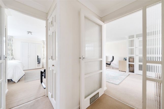 Flat for sale in Chobham Road, Woking, Surrey