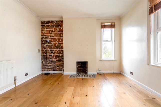 Flat for sale in Elm Grove, Brighton