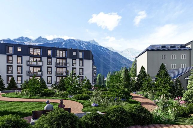 Apartment for sale in Chamonix-Mont-Blanc, 74400, France