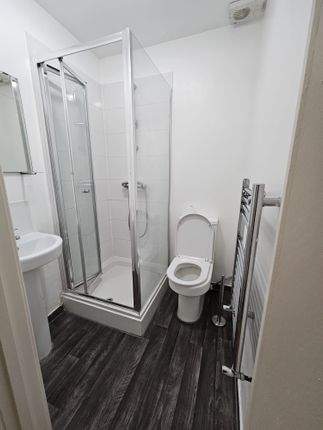 29, Shillitoe Avenue, Potters Bar photo 5
