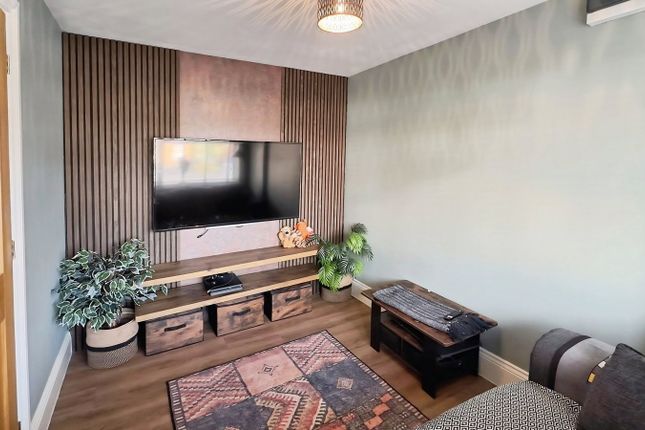 Westfield Drive, Ilkeston photo 4
