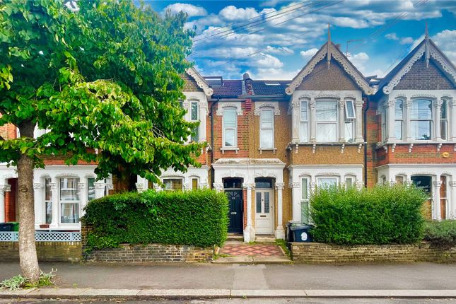 Studio flat on Flat 1, 33, Cleveland Park Avenue, Walthamstow, £240,000