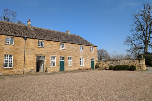 Flat to rent in Kirtlington Park, Kirtlington