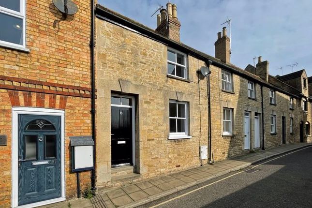 Thumbnail Terraced house to rent in Austin Street, Stamford