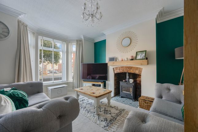 139, Harlaxton Road, Grantham photo 2