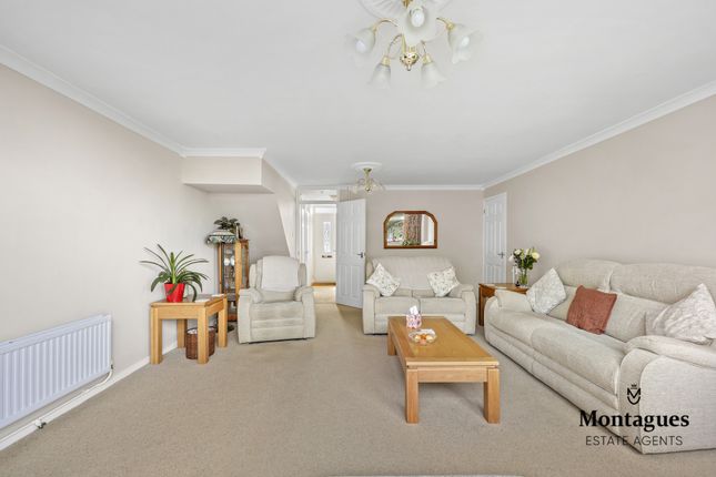 1, Highfield Green, Epping photo 5