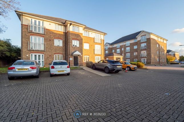 Snowfleck House, Periwood Crescent, Perivale, Greenford photo 3