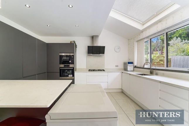 109, Ullswater Crescent, London photo 4