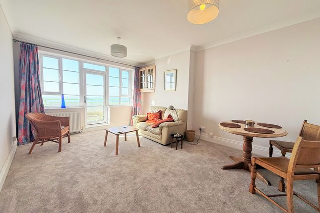 6 Teynham House, Marine Drive, Brighton photo 4