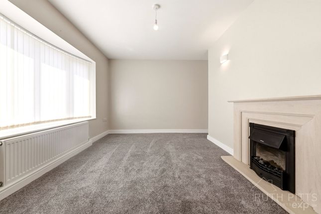 11, Convent Avenue, Pontefract photo 4
