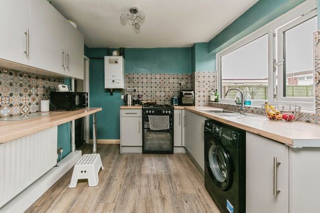 7, Dane Place, Winsford photo 4