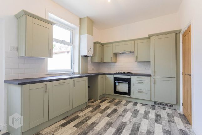 16 Holly Street, Bury photo 4
