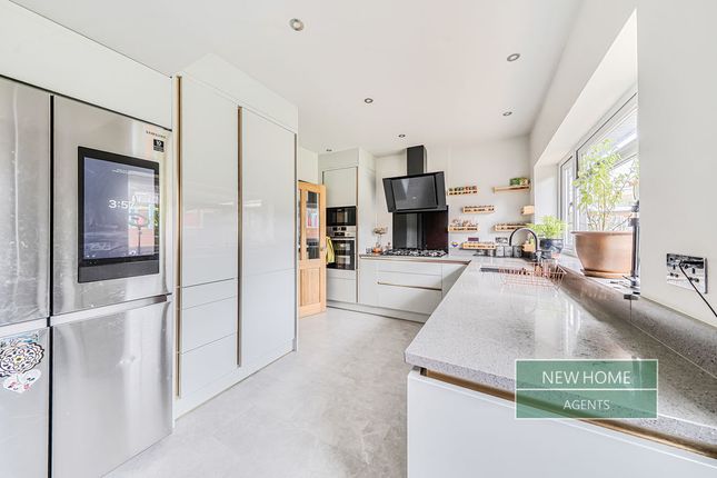88, Alderney Gardens, Birmingham photo 2
