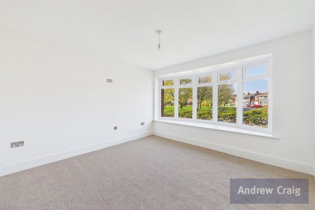 21 Morven Drive, Bill Quay photo 2