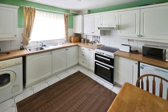 28, Sandown Drive, Newton Aycliffe photo 3