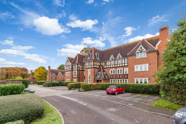 Flat for sale in Lady Place, Sutton Courtenay, Abingdon