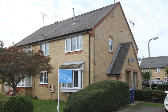Thumbnail Semi-detached house to rent in Canterbury Close, Banbury, Oxon