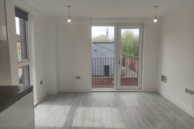Flat to rent in Liverpool Street, Salford