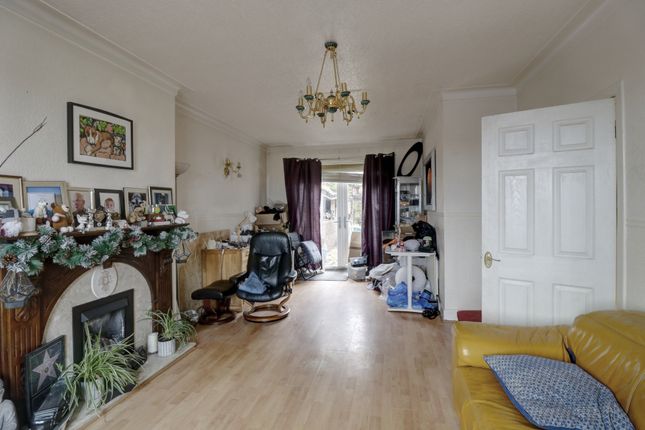 44, Staining Road, Blackpool photo 3