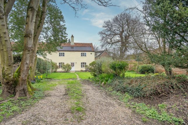 Semi-detached house for sale in Malthouse Yard, Reepham, Norwich