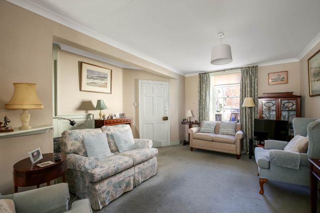7, Kingsbury Square, Salisbury photo 4