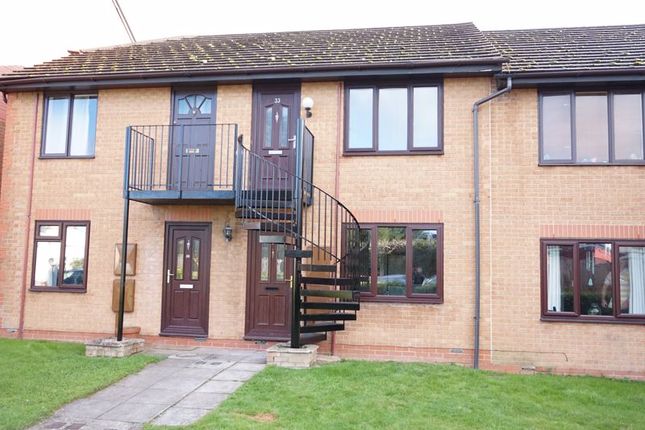 1 bed maisonette to rent in Woodford Court, Chequers Road, Gloucester GL4
