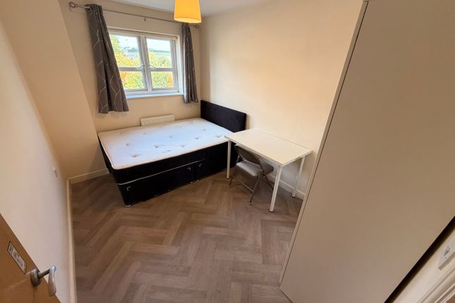Cotton Court, 29, River View, NORTHAMPTON photo 5