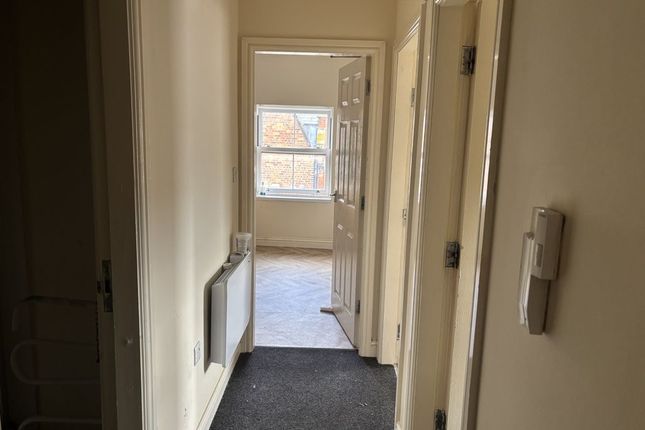 22G, Market Street, Telford photo 2
