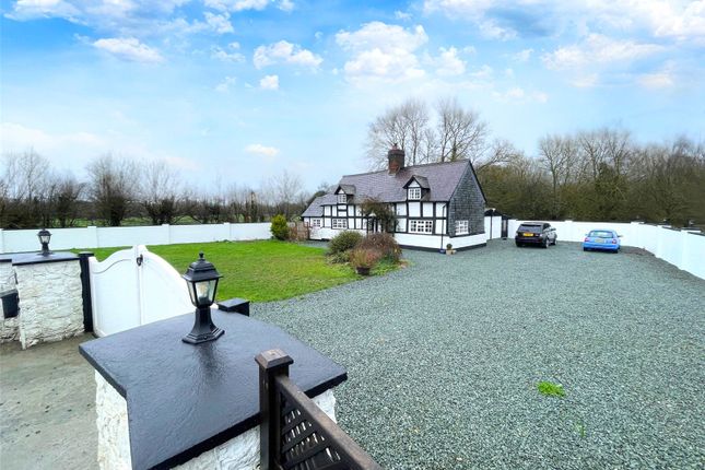 Cottage for sale in Cilcewydd, Welshpool, Powys