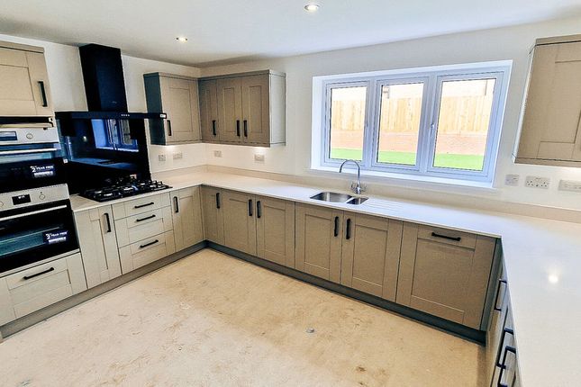 Plot 213 - The Milford, Church Farm, Ripley photo 2