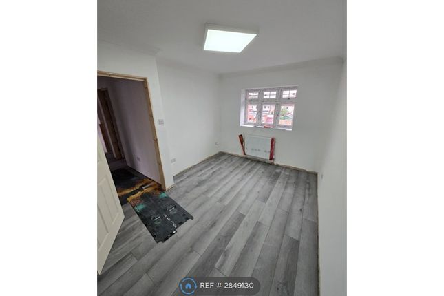 Mawney Road, Romford photo 2