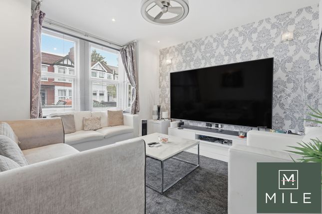 19, Yewfield Road, London photo 2