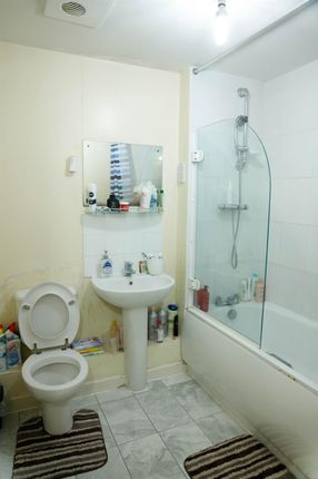 87 Ebbet Court, London photo 5