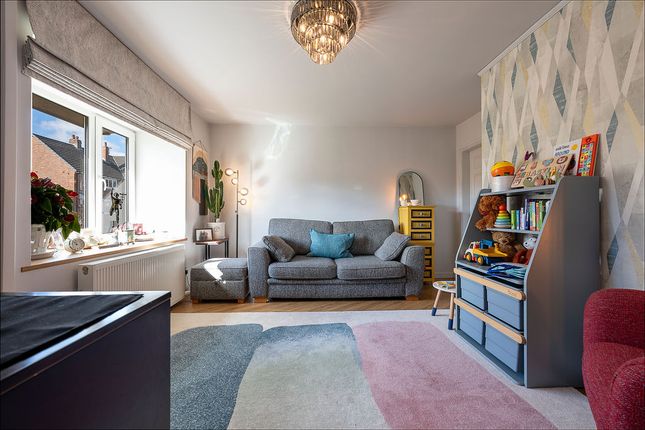 23, Royal Drive, Leigh photo 5