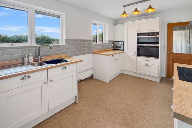 9 Westlake Avenue, Sandown photo 3