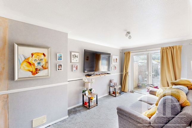 5 Mercury Close, Crawley photo 4