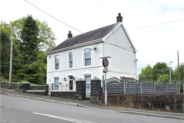 4-bed house on Caerbont Farm, Caerbont, Swansea, £215,000