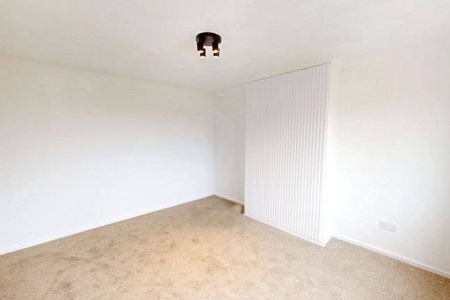 10 Taywood Road, Bolton photo 3