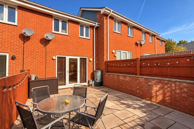 95, Ashton Bank Way, Lea photo 3