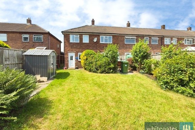 31, St. Oswalds Lane, Merseyside photo 2