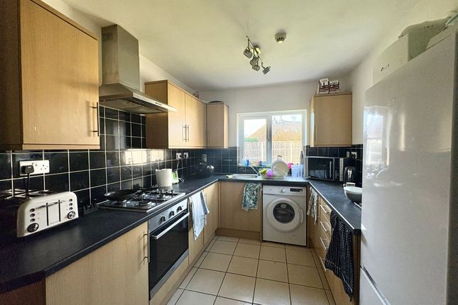 10 Selston Drive, Nottingham photo 3
