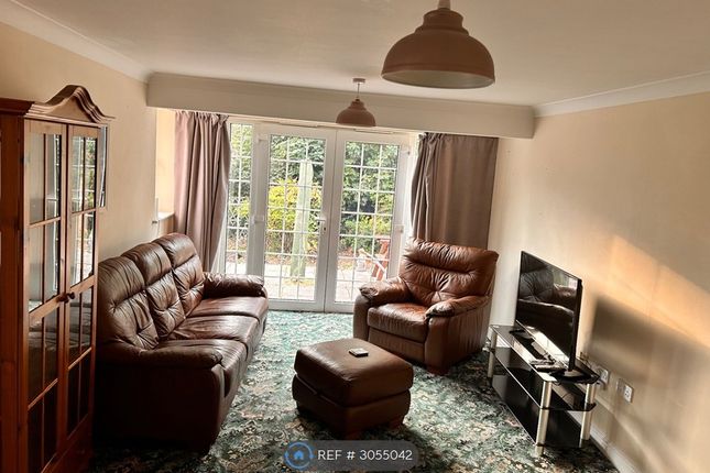 A Yarmouth Road, Ormesby, Great Yarmouth photo 2