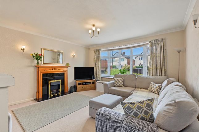 37, Richmond Avenue, Derbyshire photo 2