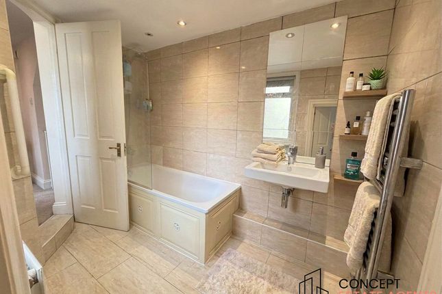 Flat 1 40 Altenburg Gardens,, 40 Altenburg Gardens, Clapham Junction photo 5