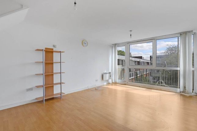 90, Sylvan Road, London photo 2