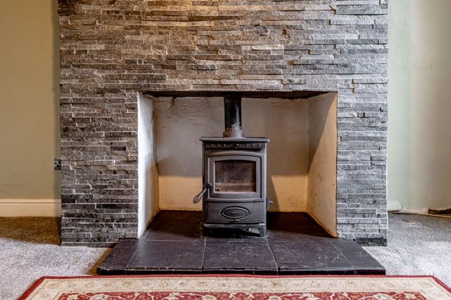 8 Esk Street, Carlisle photo 4