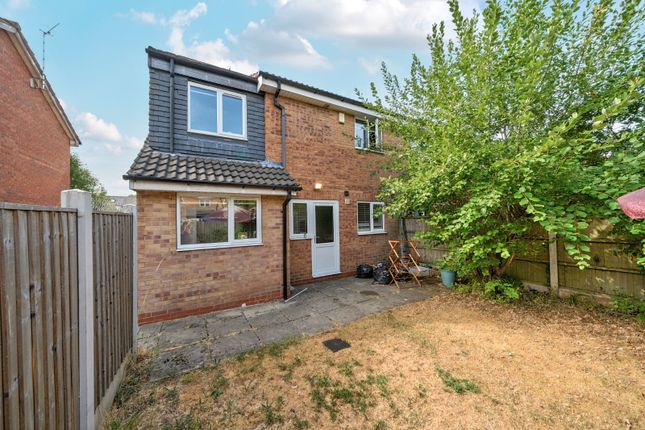 9, Falcon Close, Nottingham photo 2