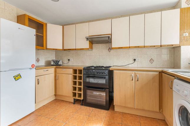 17, Saxby Road, London photo 2